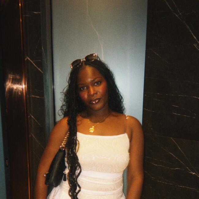 جليسة أطفال في دبي: Dorothy