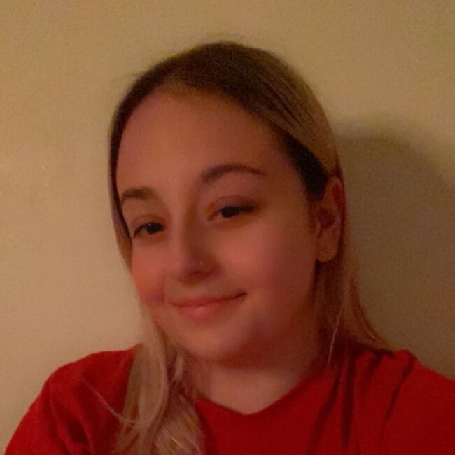 Babysitter in Lens: Mylene