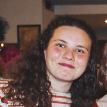 Babysitter a Milano: Lucia