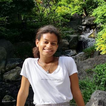 Baby-sitter in Saint-Cloud: Naélia