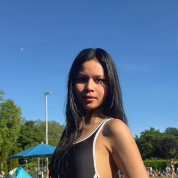 Babysitter in Cologne: Charlyn