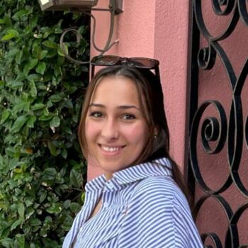 Babysitter in Birmingham: Amy