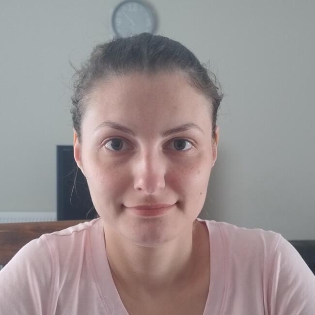 Babysitter in Cork: Taina