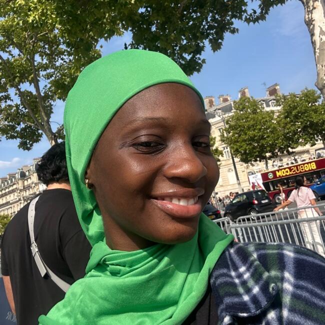 Babysitter in Savigny-sur-Orge: Tiguidanke