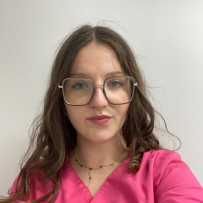 Babysitter in Wattignies: Célia