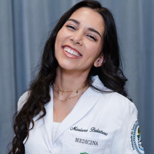 Babysitter in Vitória: Mariana