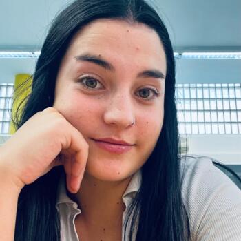 Nanny in Villar de Olalla: Andrea