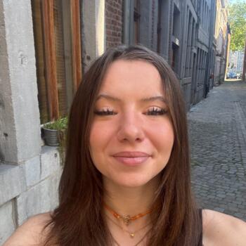 Babysitter in Liège: Juliette