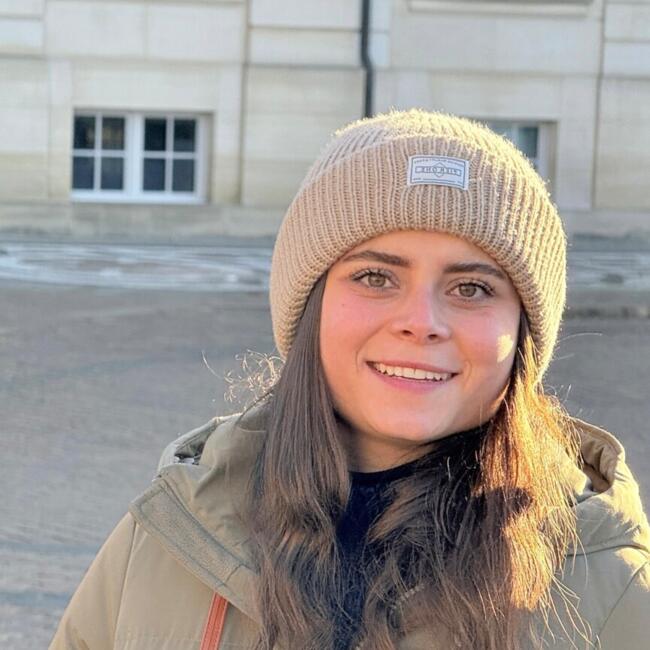 Babysitter in Krefeld: Laura