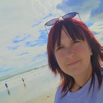 Babysitter Tauranga: Debbie