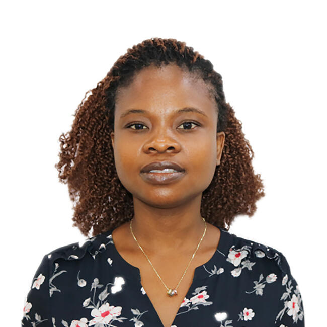 Babysitter in Aberdeen: Ayawa
