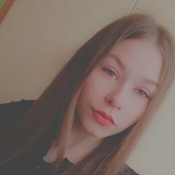 Babysitter in Celje: Julija