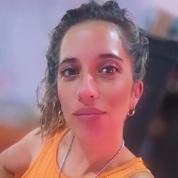 Babysitter in Tigre: Sabrina