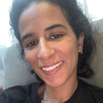 Babysitting job in Jeddah: babysitting job Amera