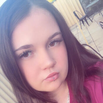 Babysitter in Rockingham: Sienna