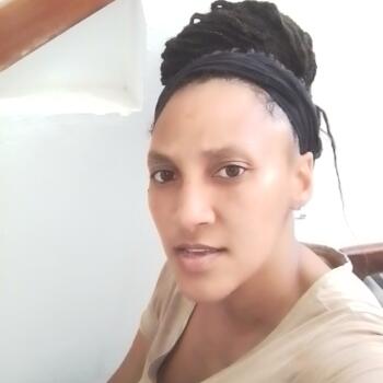 Babysitter in Cape Town: Cindy