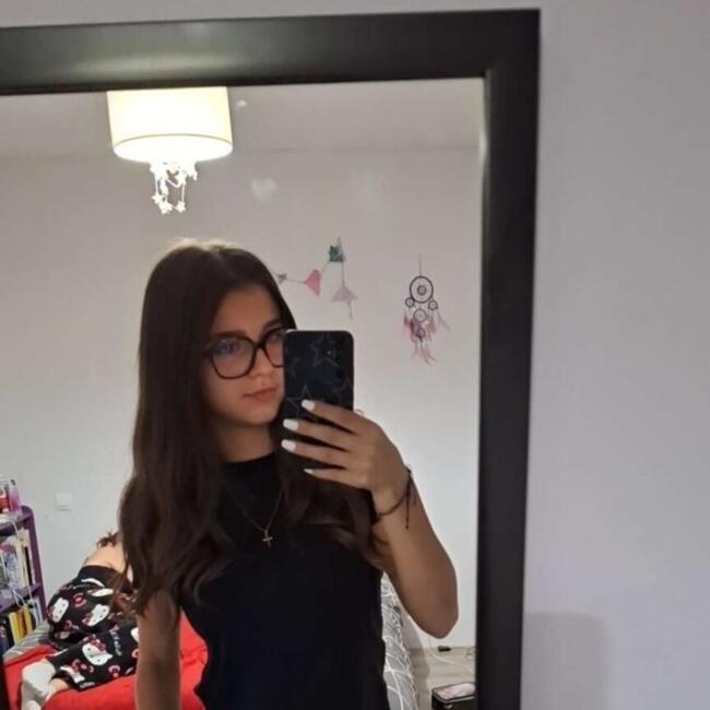 Babysitter in Escornebœuf: Sophie