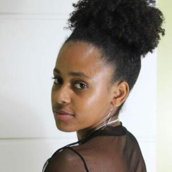 Babysitter in Guarulhos: NAELI