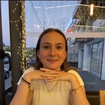 Baby-sitter Rumes: Emma