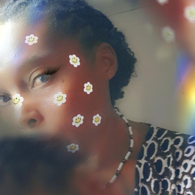 Babysitter in Linstead: Barbara