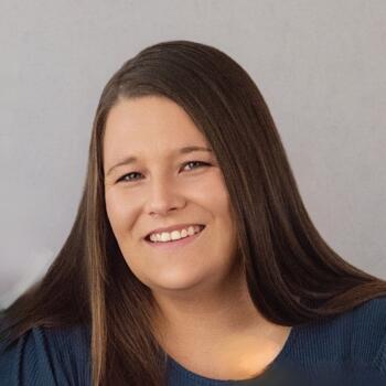 Babysitting job in Feilding: babysitting job Jamee