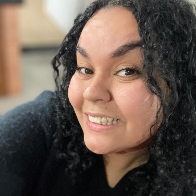 Babá em Foz do Iguaçu: Amanda