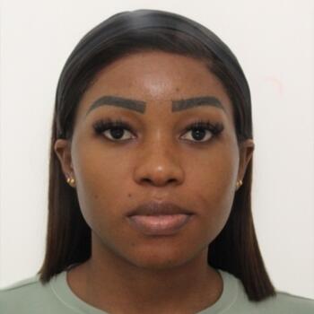 Babysitter in Leeds: Dorcas