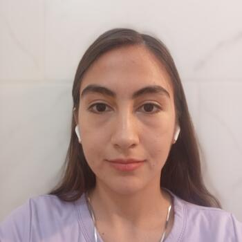 Babysitter in Montevideo: Pia