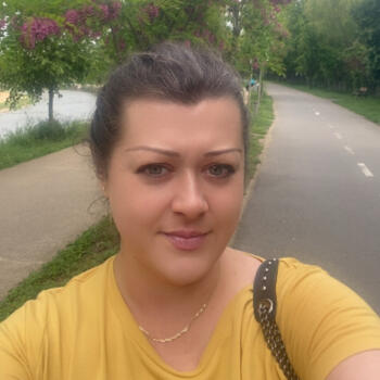 Babysitter Cluj-Napoca: Bianca Geanina