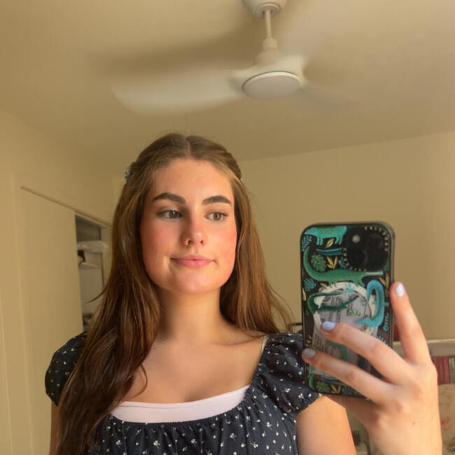 Babysitter in Canberra: Chelsea