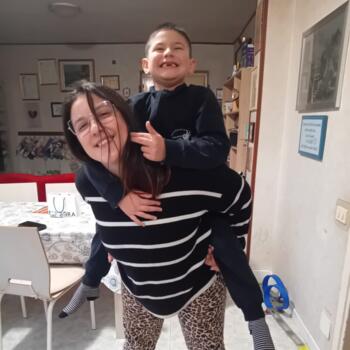 Babysitter Latina: Marta