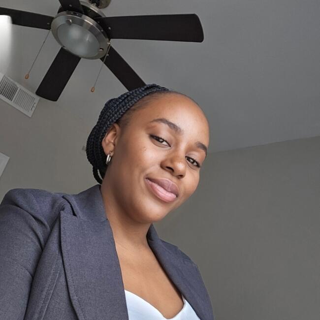 Babysitting job in Arlington: Davina