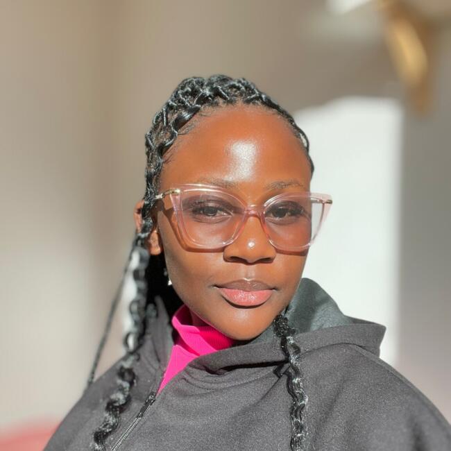 Opiekunka do dziecka w Warszawa: Tinomuda