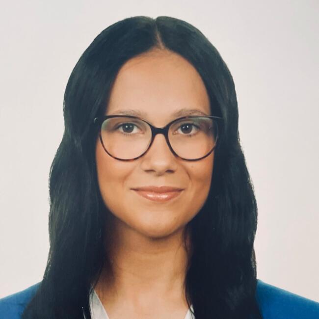 Niñera en La Zubia: María