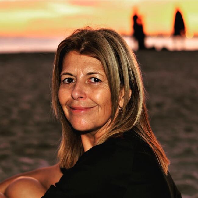 Babysitter in Matosinhos Municipality: Anabela