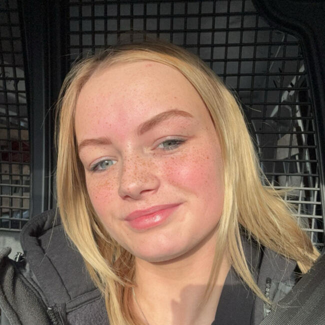 Oppas in Enschede: Naomi