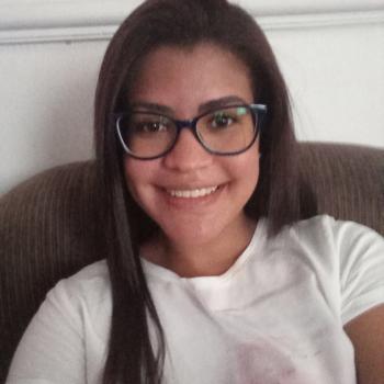 Babysitter in Blumenau: Thaina
