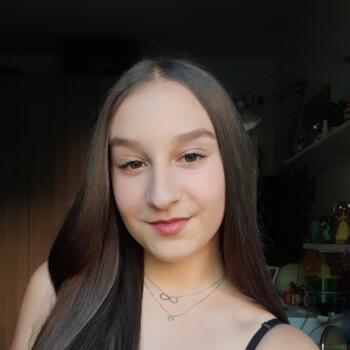 Babysitter in Milan: Giulia Emma