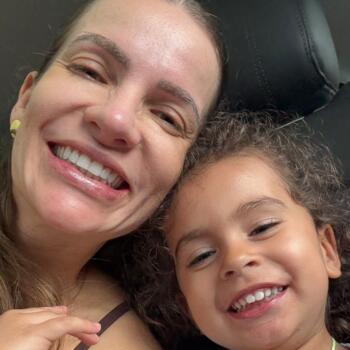 Babysitting job in Salvador: babysitting job Luiza