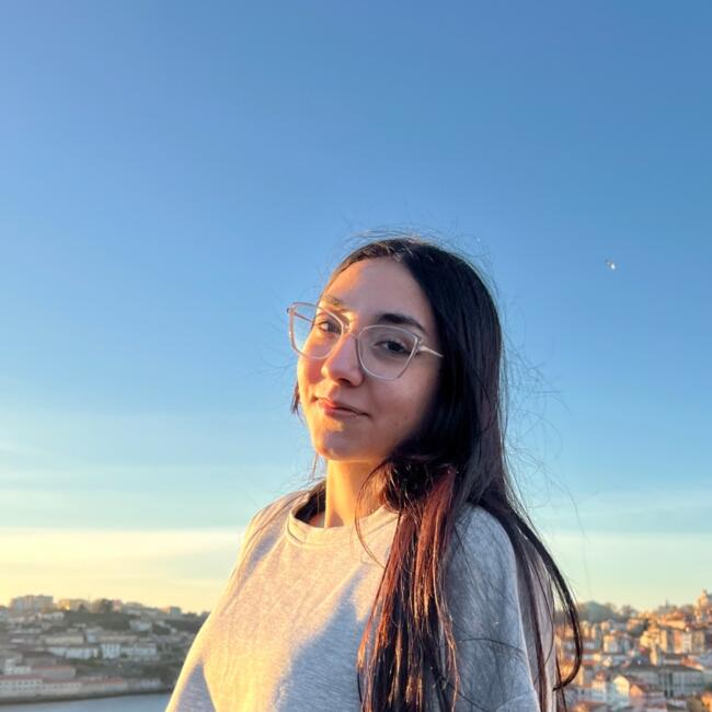 Babysitter em Esposende: Karen