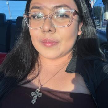 Babysitter in Lytle: Amberly