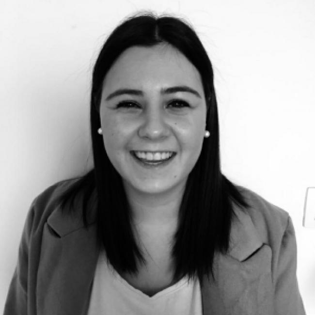 Niñera en Forest: Estelleestelleestelle