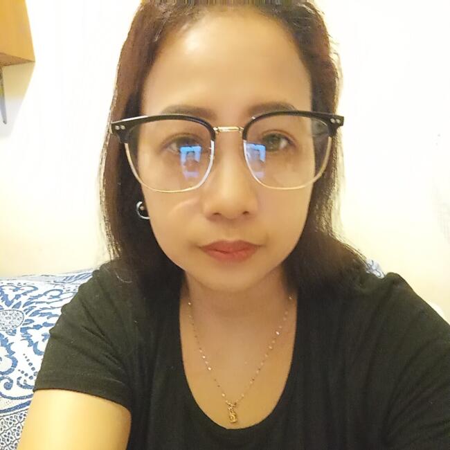 Babysitter in Dubai: Gerrly