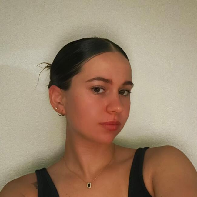 Babysitter in Mouthe: Noëlly