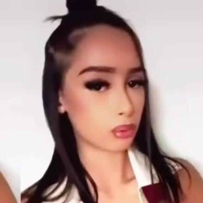 Babysitter in Ambarès-et-Lagrave: Kenza