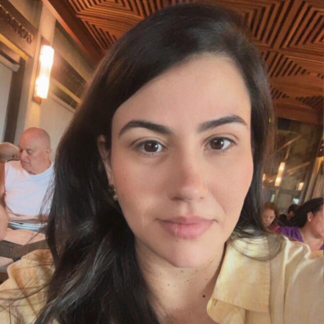 Emprego de babá em Parnamirim: Williana