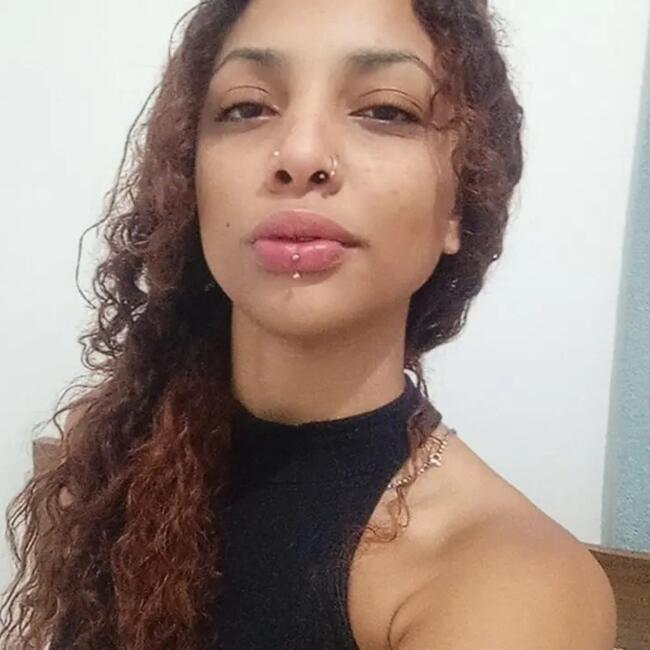 Babá em São Sebastião: Maia