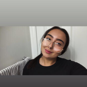 Nanny in Katy: Julia