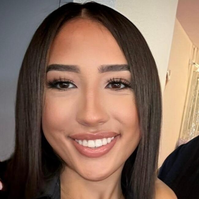 Babysitter in Villeurbanne: Dounia