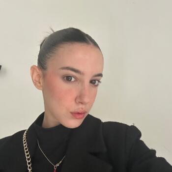 Babysitter in Cagliari: Asia